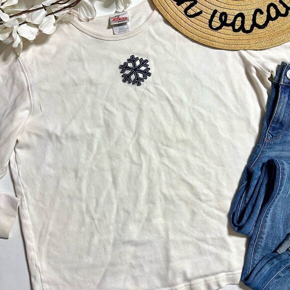 Vintage Disney’s Winnie the Pooh Eeyore Snowflake Long Sleeve Winter T Shirt - Picture 5 of 10